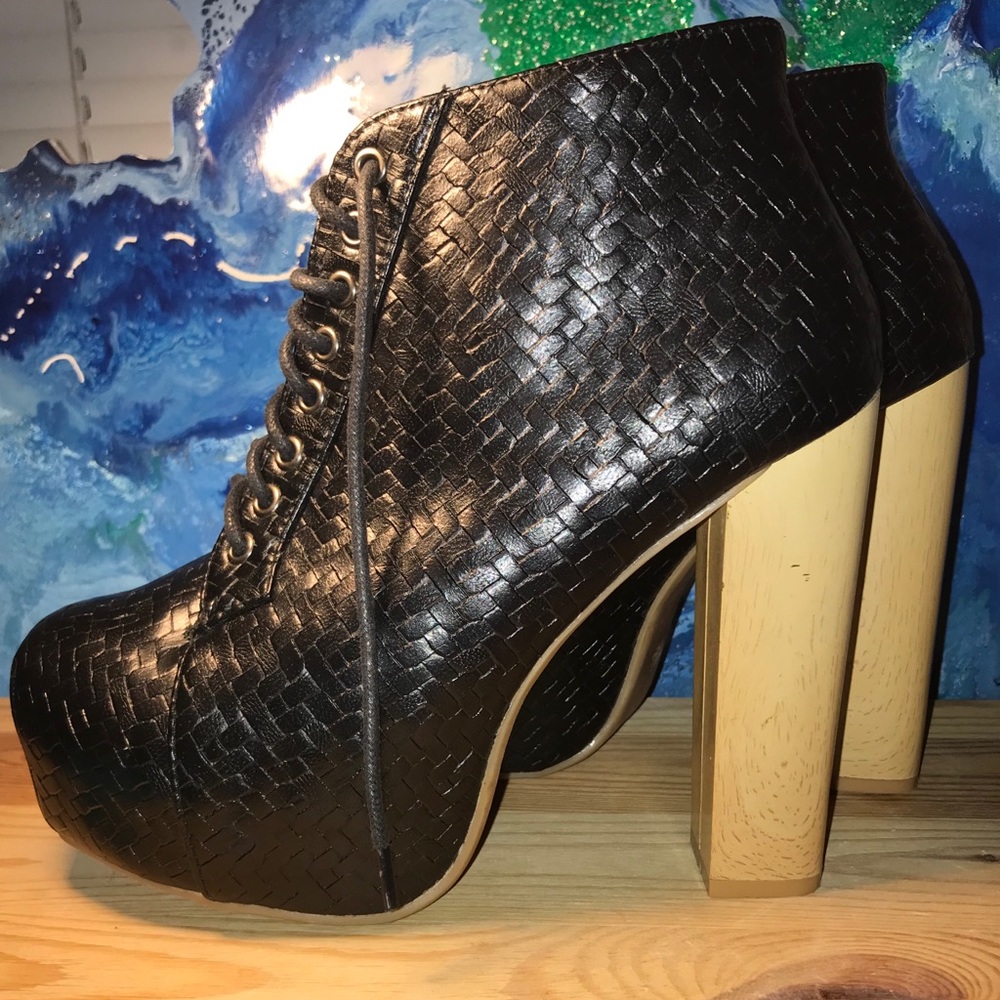 City Snappers Black Platform
